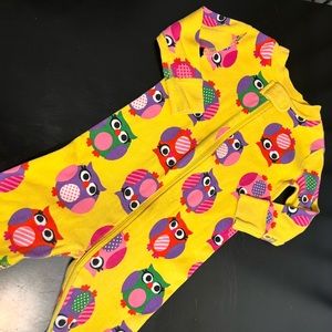 Hanna Andersson 100% Organic pajamas 6-2 months